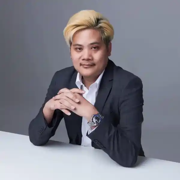 พีช - Founder and Program Curator of Andromeda Protocol